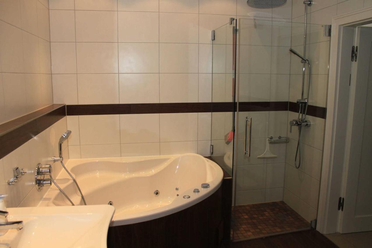 Ruegen Star Appartements De Luxe Sassnitz Kültér fotó